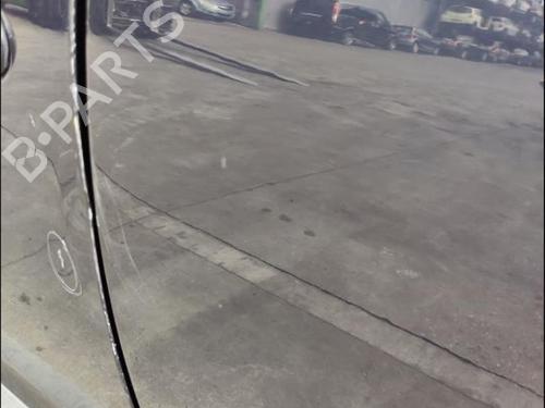 left-rear-door-renault-megane-iii-hatchback-bz01_-b3_-2008-33590785 main image