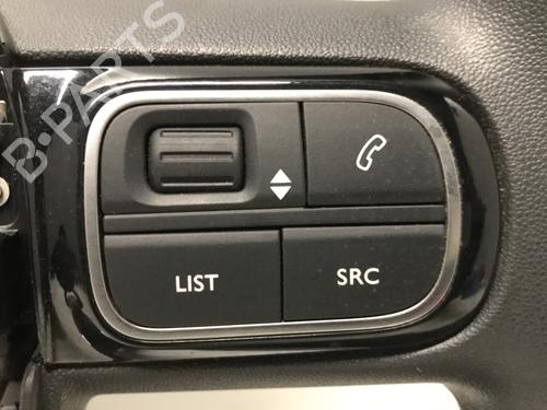 Used Steering wheel Steering wheel CITROËN C3 III (SX) 1.5 BlueHDi 100 (SXYHYP, SXYHTU) (102 hp) 33590036 33590036