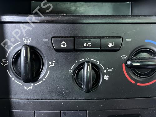 Used Climate control Climate control 36580934 36580934