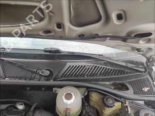 Used Front wiper motor Front wiper motor RENAULT CLIO I (B/C57_, 5/357_) [1990-1999] 33590848 33590848