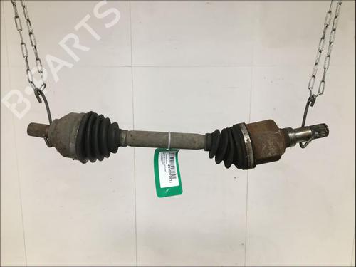 Drivaksel fortil venstre Drivaksel fortil venstre VOLVO C30 (533) 2.0 D (136 hp) 33574910 33574910