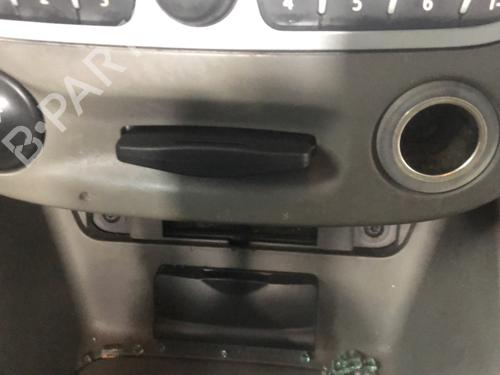 card-reader-renault-megane-iii-hatchback-bz01_-b3_-2008-33604311 main image