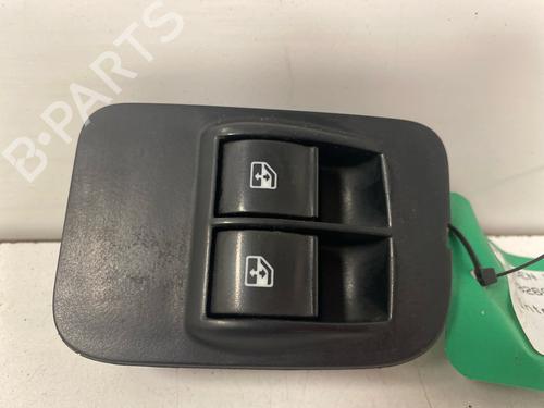 Used Left front window switch Left front window switch CITROËN NEMO Box Body/MPV (AA_) 1.4 HDi (68 hp) 34334409 34334409