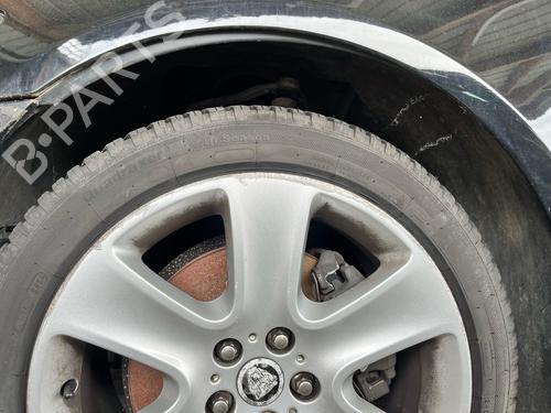 Hjulbue Hjulbue JAGUAR XF I (X250) 2.7 D (207 hp) 34480454 34480454
