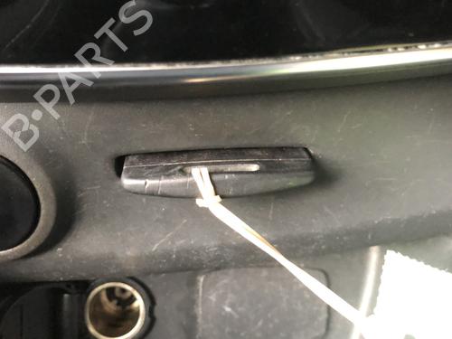 card-reader-renault-clio-iv-bh_-2012-2013-2014-2015-2016-2017-2018-2019-2020-2021-35913978 main image