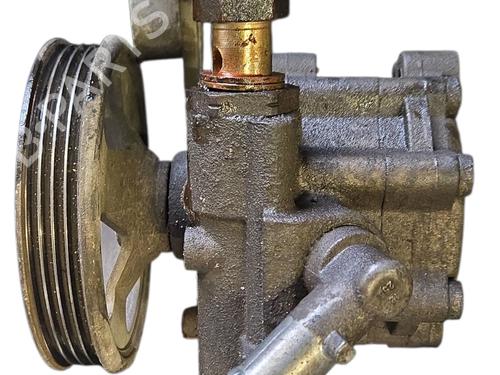 Used Steering pump Steering pump RENAULT MASTER II Van (FD) 2.2 dCI 90 (FD0G, FD0N, FD2G, FD2N, FD3G, FD3N) (90 hp) 33601585 33601585