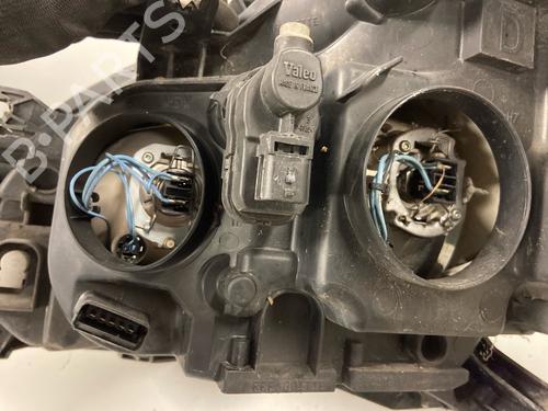 Used Right headlight Right headlight 38427308 38427308