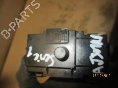 Used Headlight switch Headlight switch BMW 1 (E81) [2006-2012] 33572028 33572028
