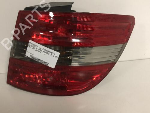 Used Right taillight Right taillight MERCEDES-BENZ B-CLASS Sports Tourer (W245) B 180 CDI (245.207) (109 hp) 33597532 33597532