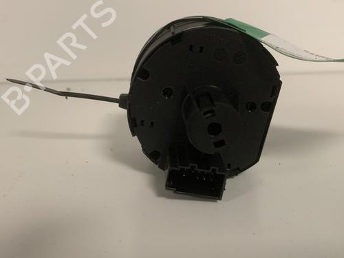 headlight-switch-vw-t-roc-a11-d11-2017-37752705 main image