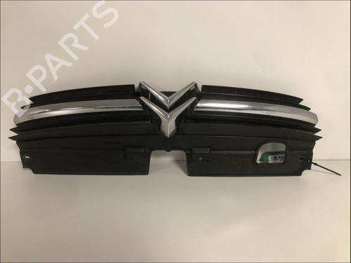 Grill Grill CITROËN C5 I (DC_) 2.0 HDi (DCRHZB, DCRHZE) (109 hp) 33579901 33579901