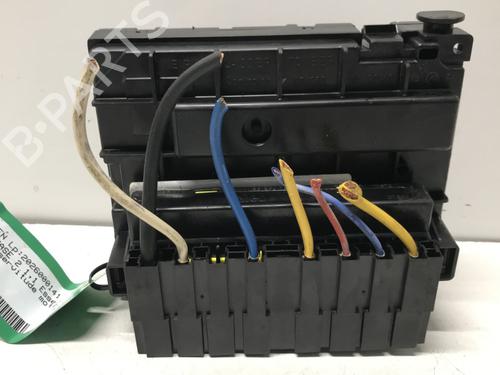 Used Fuse box Fuse box CITROËN C3 I (FC_, FN_) [2002-2013] 33599393 33599393