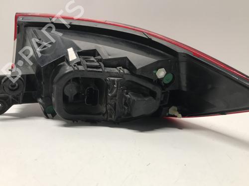 Used Left taillight Left taillight RENAULT CLIO IV (BH_) 1.5 dCi 90 (90 hp) 33588952 33588952