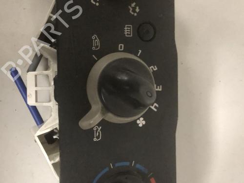 Used Climate control Climate control RENAULT TWINGO II (CN0_) 1.5 dCi (CN0E) (64 hp) 33598487 33598487