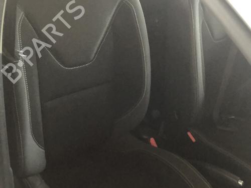 Used Right front seat Right front seat RENAULT CLIO IV (BH_) 1.5 dCi 90 (90 hp) 33598295 33598295