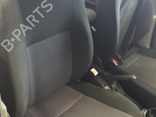 Used Right front seat Right front seat SUZUKI SX4 (EY, GY) 1.6 DDIS (RW416D) (90 hp) 33598196 33598196