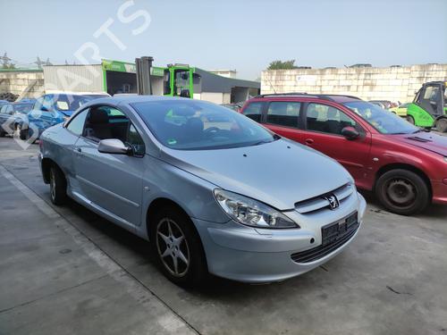 Used Parts PEUGEOT 307 CC (3B) 2.0 16V 4522854