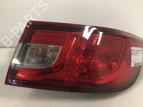right-taillight-renault-clio-iv-bh_-2012-2013-2014-2015-2016-2017-2018-2019-2020-2021-33653236 main image