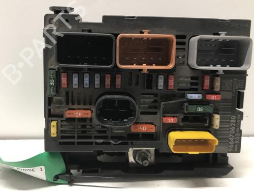 Used Fuse box Fuse box PEUGEOT 308 SW I (4E_, 4H_) 2.0 HDi (136 hp) 33602656 33602656