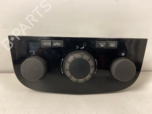 Used Climate control Climate control OPEL CORSA D (S07) 1.3 CDTI (L08, L68) (90 hp) 34705677 34705677