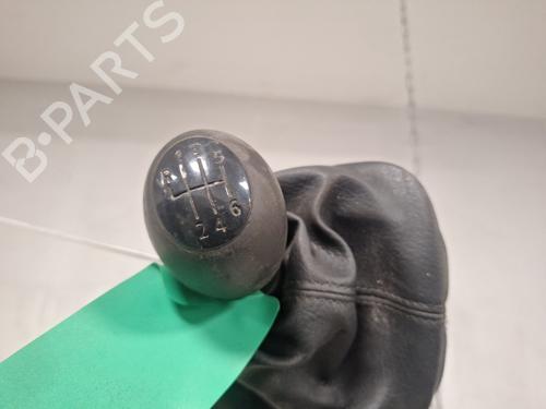 Used Gear lever Gear lever RENAULT TRAFIC II Van (FL) 2.0 dCi 90 (FL0H, FL00, FL01, FL0M, FL0P, FL0S) (90 hp) 33603522 33603522