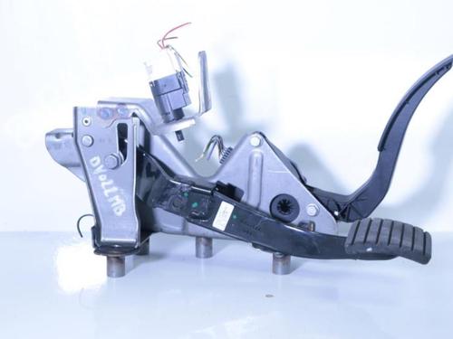 Pedal Pedal RENAULT CLIO IV (BH_) 1.5 dCi 90 (90 hp) 33572533 33572533