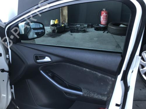 Used Front right window mechanism Front right window mechanism FORD FOCUS III [2010-2020] 35915238 35915238
