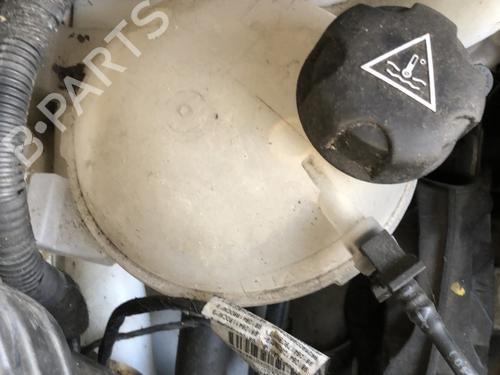 Ekpansionstank Ekpansionstank PEUGEOT 208 I (CA_, CC_) 1.2 VTi 68 / PureTech 68 (68 hp) 36578439 36578439