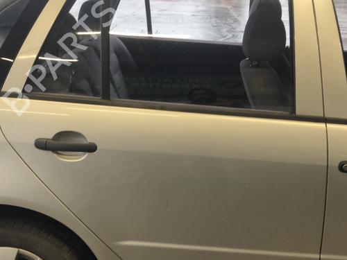 Used Right rear door Right rear door SKODA FABIA I Combi (6Y5) 1.4 (60 hp) 33599301 33599301