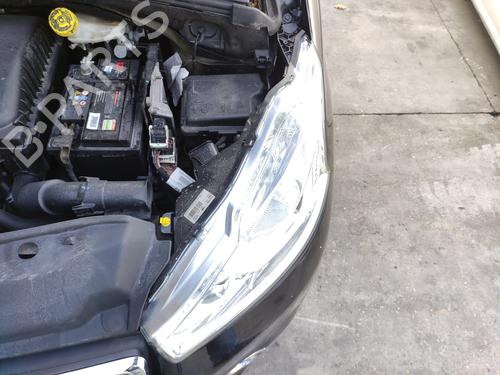 Used Left headlight Left headlight PEUGEOT 208 I (CA_, CC_) 1.2 VTI 82 (82 hp) 33594964 33594964