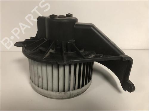 Used Heater blower motor Heater blower motor RENAULT MASTER III Van (FV) 2.3 dCi 125 FWD (FV0C, FV0D, FV0G, FV0H, FV0J, FV0K,... (125 hp) 33582824 33582824