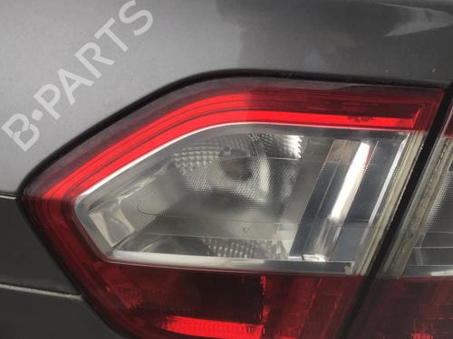 Used Right tailgate light Right tailgate light 33708628 33708628