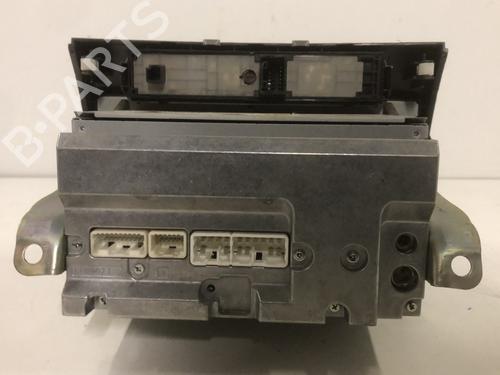 Used Radio Radio TOYOTA COROLLA Verso (ZER_, ZZE12_, R1_) 2.2 D-4D (AUR10_, AUR10R) (177 hp) 33590761 33590761