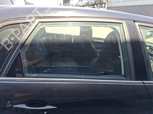 Used Rear right door window Rear right door window 36847148 36847148