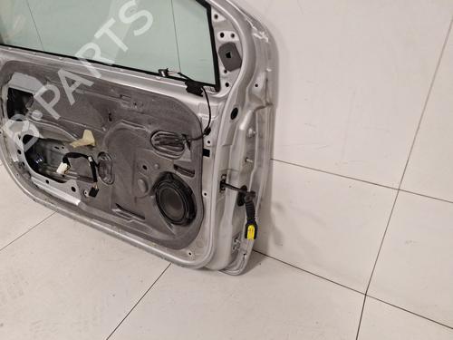 left-front-door-renault-twingo-ii-cn0_-2007-33589364 main image