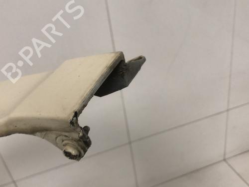 Used Left front fenders Left front fenders LANCIA YPSILON (843_) 1.4 16V (843.AXC11, 843.AXC1B, 843.AXC1A) (95 hp) 33596540 33596540