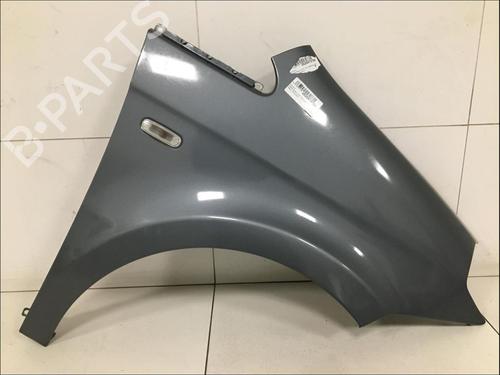Used Right front fenders Right front fenders 33575800 33575800
