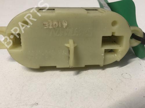 Used Heater resistor Heater resistor RENAULT LAGUNA III (BT0/1) 1.5 dCi (BT00, BT0A, BT0T, BT1J) (110 hp) 33597983 33597983