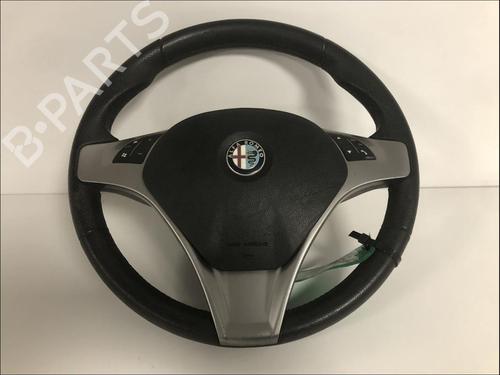 Used Steering wheel Steering wheel ALFA ROMEO MITO (955_) 1.3 MultiJet (955AXP1A, 955AYC1A) (95 hp) 33576263 33576263