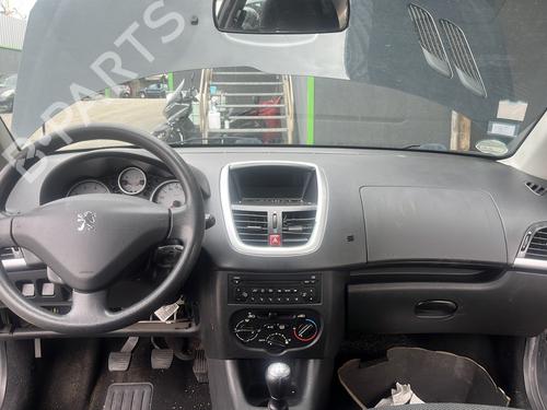 Salpicadero Salpicadero PEUGEOT 206+ (2L_, 2M_) [2009-2013] 33604387 33604387