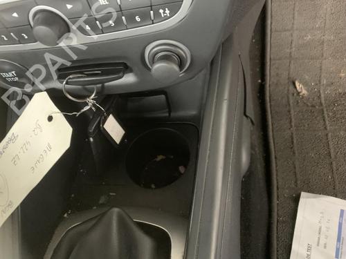 Used Card reader Card reader RENAULT MEGANE III Hatchback (BZ0/1_, B3_) 1.5 dCi (BZ09, BZ0D, BZ1W, BZ29, BZ14) (110 hp) 33604248 33604248