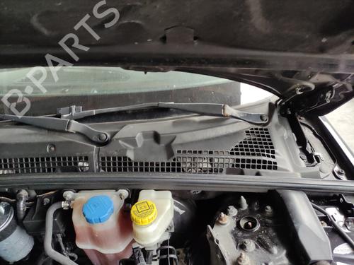 Used Front wiper motor Front wiper motor ALFA ROMEO 159 Sportwagon (939_) 1.9 JTDM 16V (939BXC1B, 939BXC12) (150 hp) 35911504 35911504