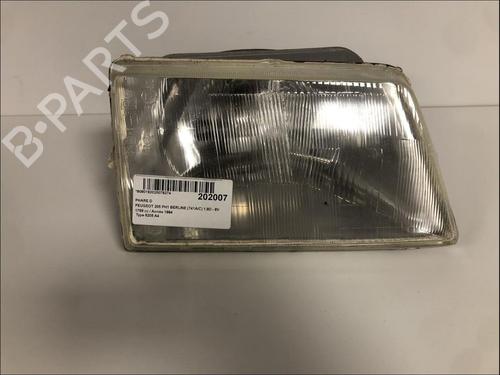Used Right headlight Right headlight PEUGEOT 205 I (741A/C) 1.7 Diesel (60 hp) 33580361 33580361