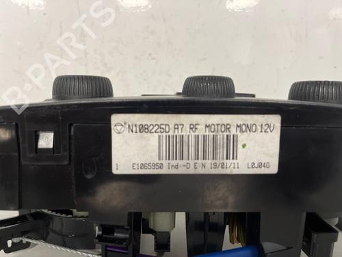 Used Climate control Climate control PEUGEOT 207 (WA_, WC_) 1.4 HDi (68 hp) 36073614 36073614