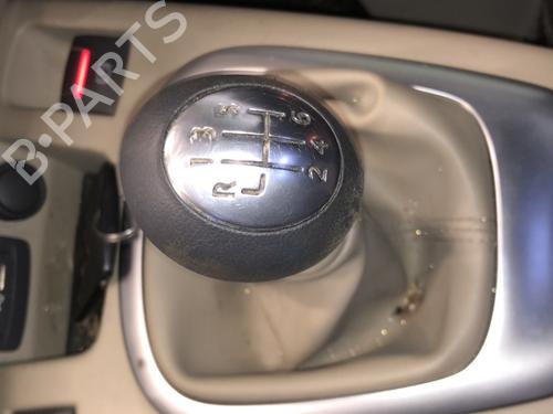 Levier de vitesses Levier de vitesses RENAULT SCÉNIC III (JZ0/1_) 1.9 dCi (JZ0J, JZ1J, JZ1K, JZ1S) (131 hp) 35913587 35913587
