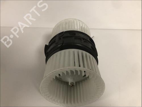 Used Heater blower motor Heater blower motor RENAULT MEGANE III Hatchback (BZ0/1_, B3_) [2008-2026] 33585407 33585407