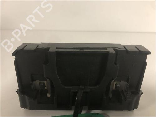 Used Card reader Card reader RENAULT GRAND SCÉNIC II (JM0/1_) [2004-2009] 33583715 33583715