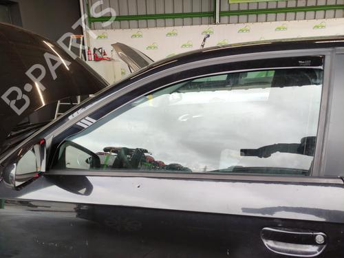 front-left-door-window-audi-a3-8p1-2003-2004-2005-2006-2007-2008-2009-2010-2011-2012-2013-35911872 main image