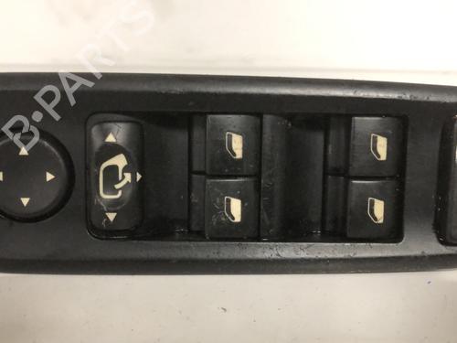 Used Left front window switch Left front window switch CITROËN C8 (EA_, EB_) [2002-2026] 33595752 33595752