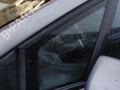 front-left-quarter-glass-opel-meriva-b-mpv-s10-2010-2011-2012-2013-2014-2015-2016-2017-35912539 main image